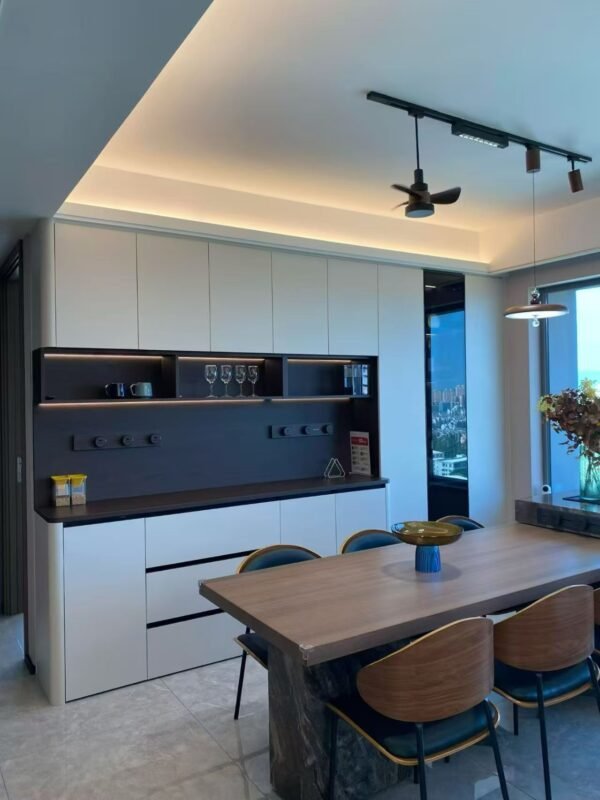 Sideboards & Buffets